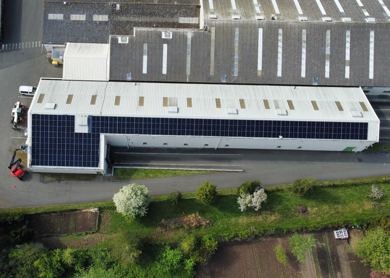 Panneaux solaires sur l'usine Boutté